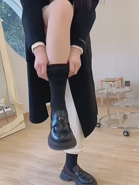 Warm Thigh High Socks Knitted Thick Thermal Woolen Socks (Assorted Color, 1 Pair)