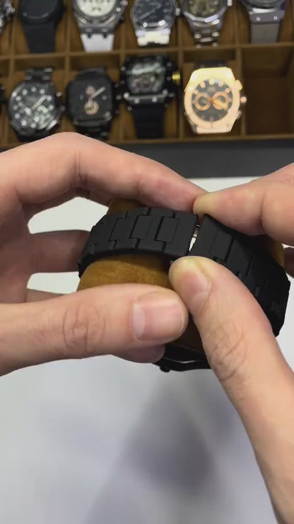 Arabic Dial Polycarbonate Analog Watch